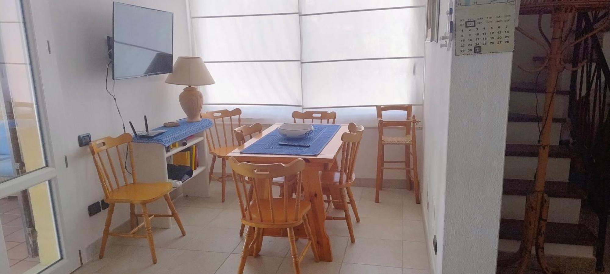 Oleandri Calaverde Sardegna Iun P1641 Pula Buitenkant foto