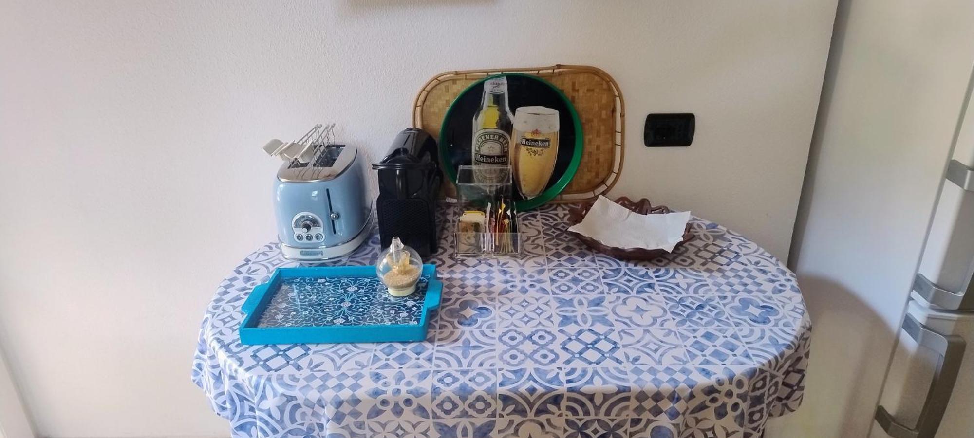 Oleandri Calaverde Sardegna Iun P1641 Pula Buitenkant foto